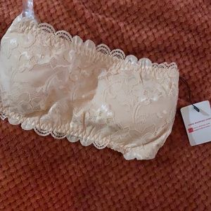 Cream lace bandeau bra